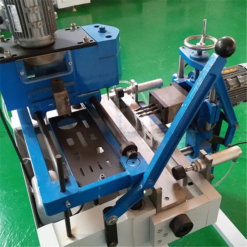 Double-head Copy-Routing Machine for Window Door05.jpg