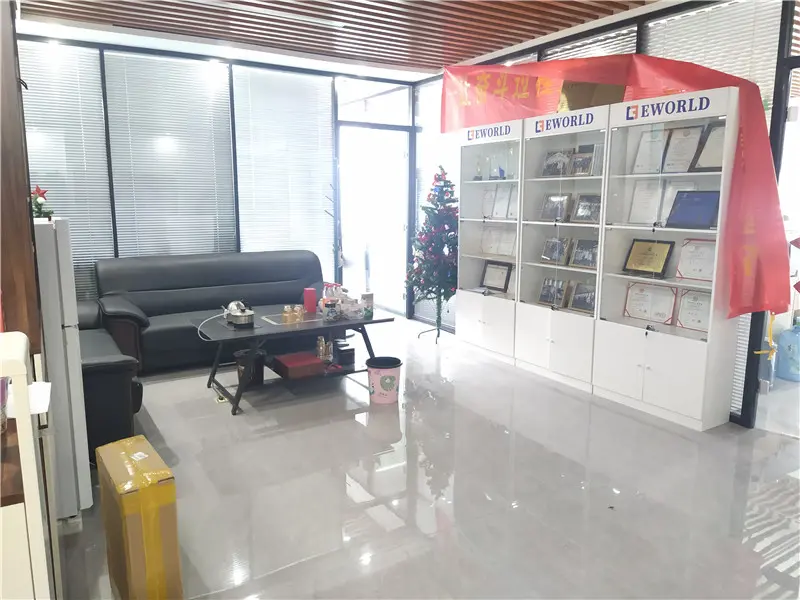 office02cm7