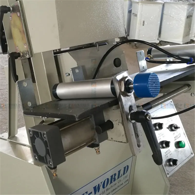 Water Slot Drilling Machine for Plastic Window Production Line06.jpg