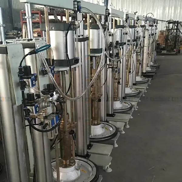 ST03 Silicone extruder Machine (3).jpg