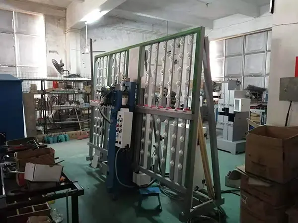 1 (4)v4s