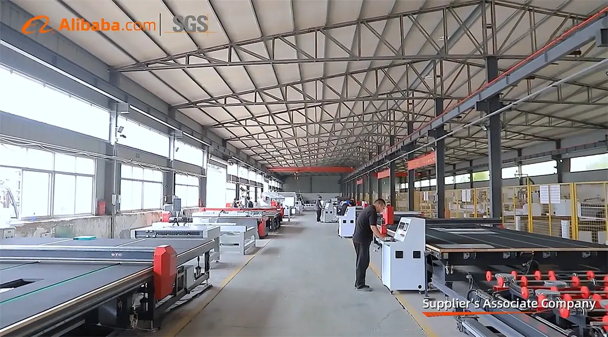 Glass factory0176r