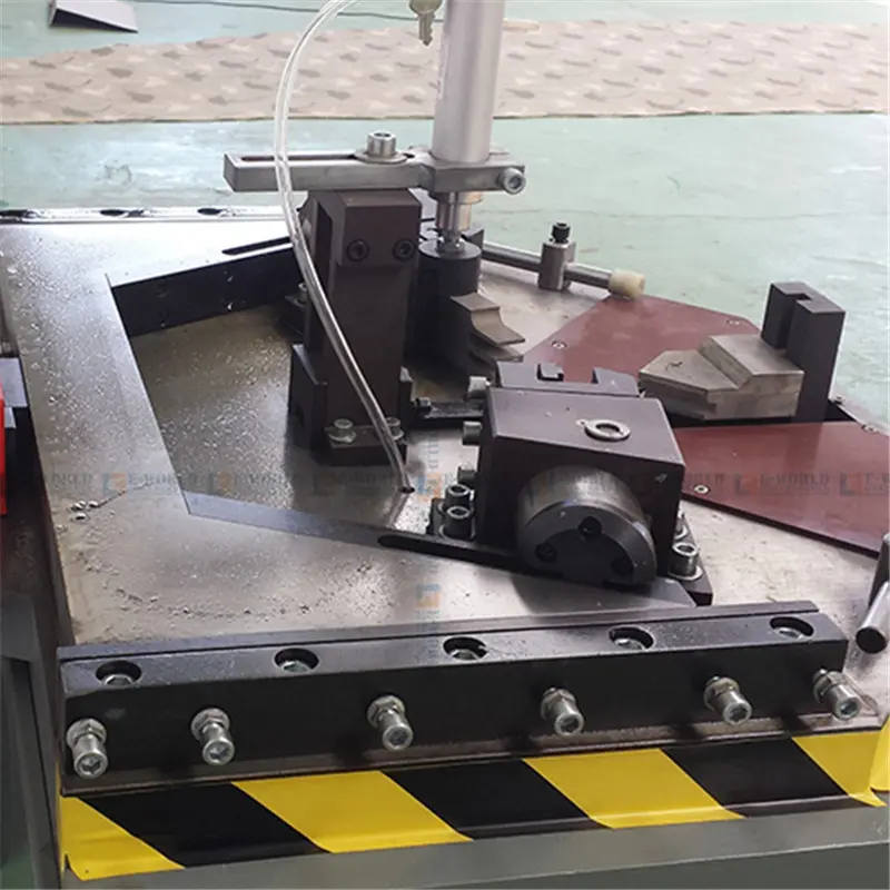 CNC Aluminium Profile Bending Machine 05.jpg